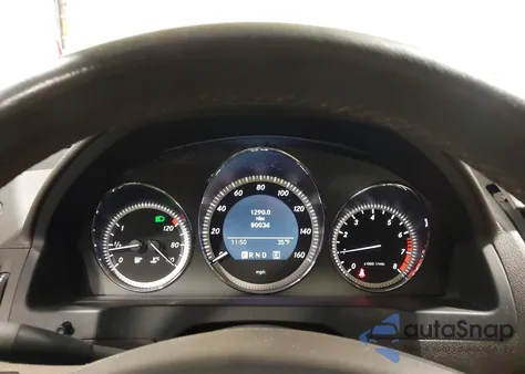 2011 Mercedes-Benz C 300 Luxury 4Matic from USA, damaged, VIN WDDGF8BB9BR165561